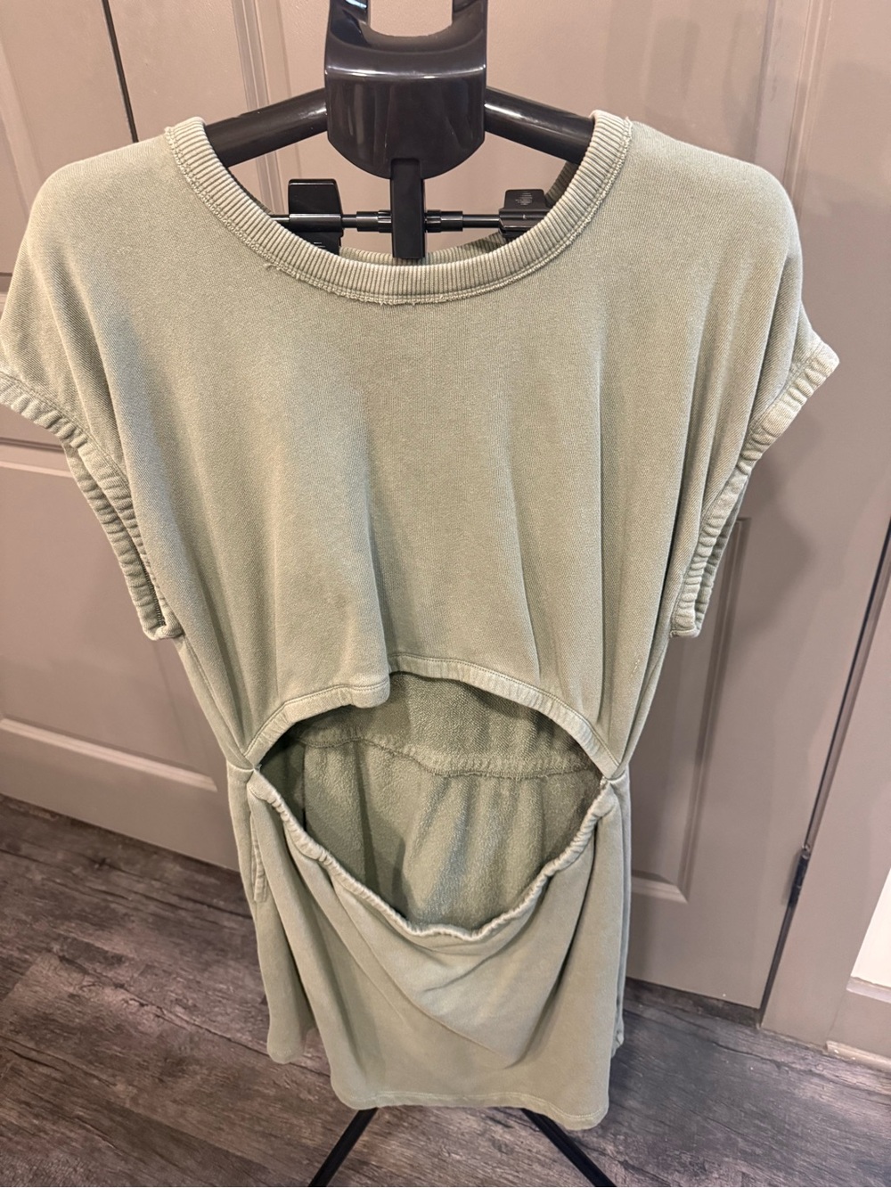Cutout Tummy Relaxed Sage Green Women's Top